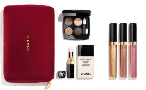 christmas hit list chanel